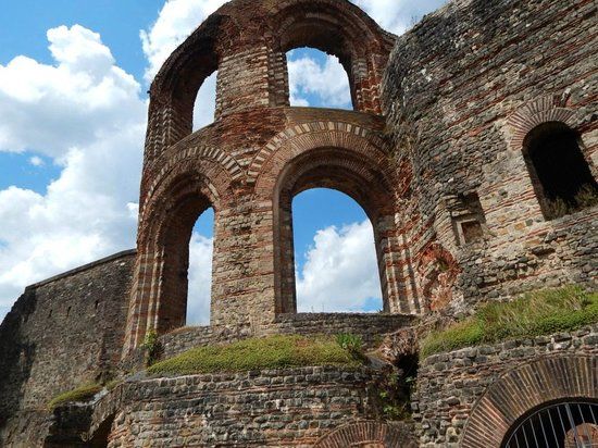 Ruinas de las termas romanas